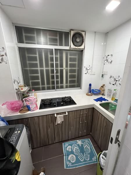 Kondominium untuk Disewa di Platinum Lake PV 12 - Dino Lee - PropertyGuru.com.my