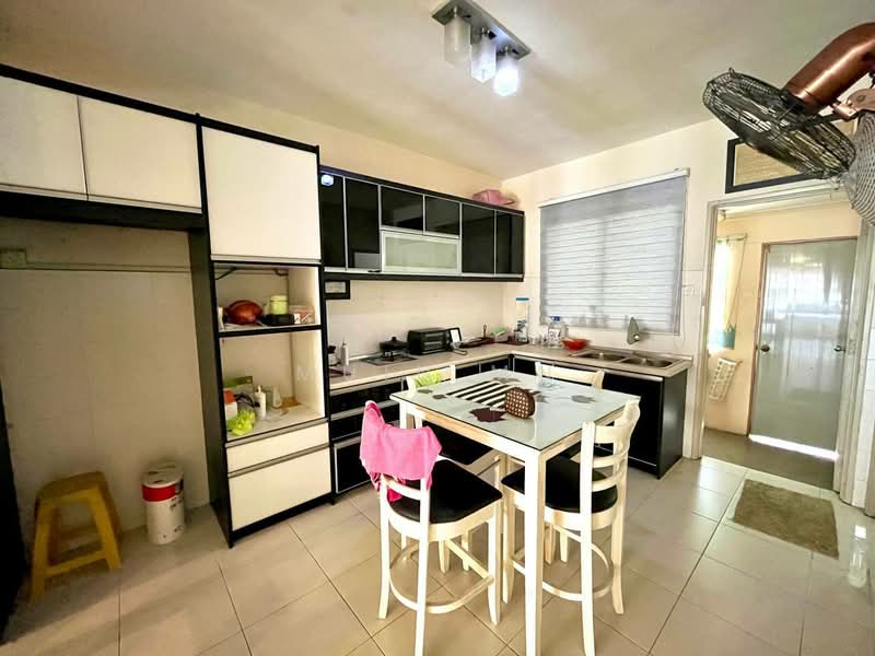 2-storey Terraced House for Sale in Desa Coalfields (Sungai Buloh) - Muin Mn - Kitchen - PropertyGuru.com.my