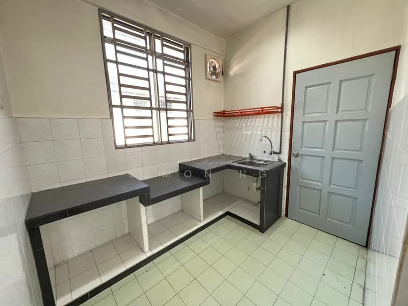 Rumah Teres 1-Tingkat untuk Dijual di Bandar Tasek Mutiara (Simpang Ampat) - Simon Ng - Kitchen - PropertyGuru.com.my