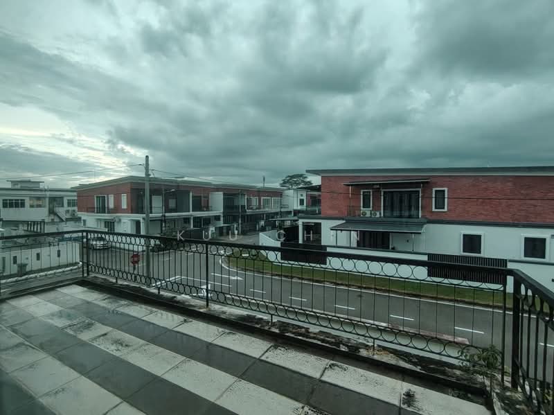 Rumah Teres 2-Tingkat untuk Dijual di Bandar Indahpura (Kulai) - Kuu Chin - Exterior - PropertyGuru.com.my