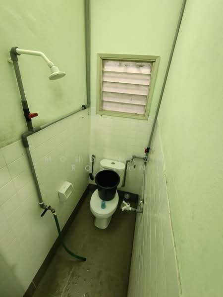 Rumah Teres 1-Tingkat untuk Dijual di Bukit Sentosa (Rawang) - Mohd Nazri Roslan - Bathroom - PropertyGuru.com.my