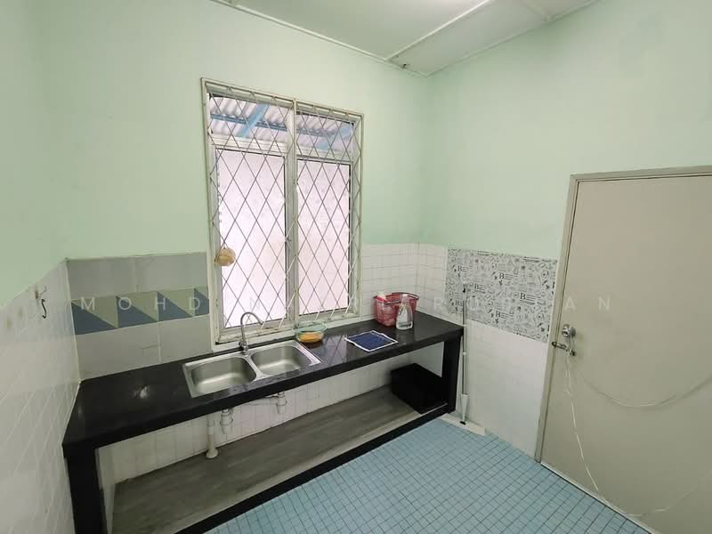 Rumah Teres 1-Tingkat untuk Dijual di Bukit Sentosa (Rawang) - Mohd Nazri Roslan - Kitchen - PropertyGuru.com.my