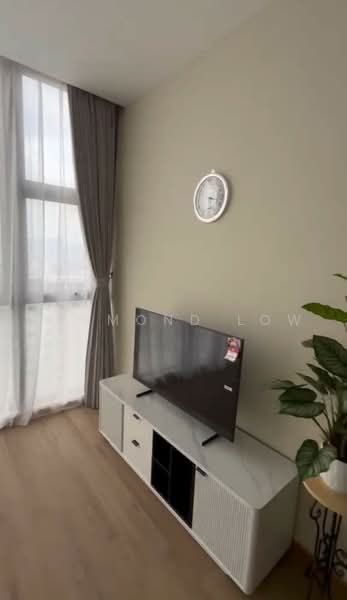 Kediaman Servis untuk Disewa di Armani Raja Uda - Desmond Low - Living Room - PropertyGuru.com.my