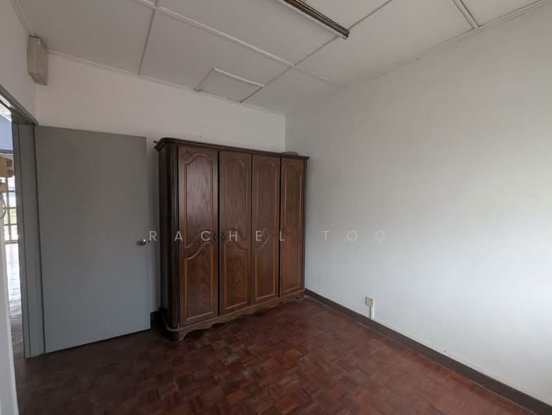 Rumah Teres 2-Tingkat untuk Dijual di Usj 2 (Subang Jaya) - Rachel Too - Bedroom - PropertyGuru.com.my