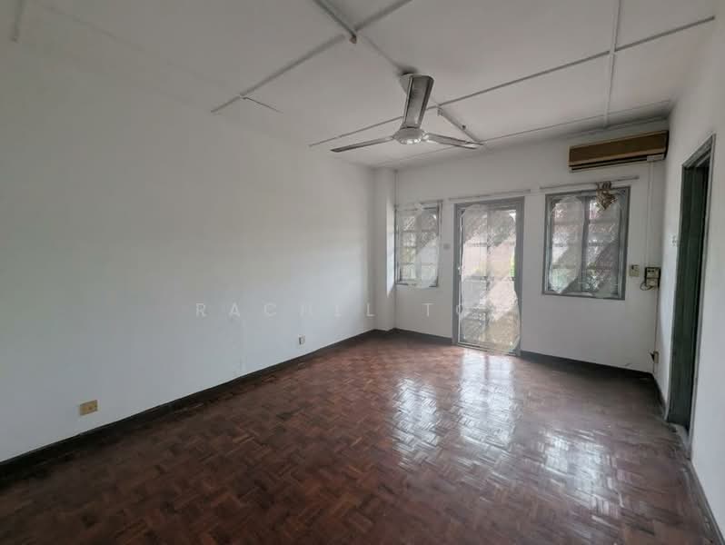 Rumah Teres 2-Tingkat untuk Dijual di Usj 2 (Subang Jaya) - Rachel Too - Living Room - PropertyGuru.com.my