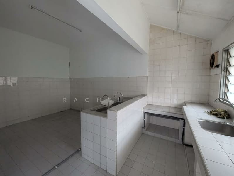 Rumah Teres 2-Tingkat untuk Dijual di Usj 2 (Subang Jaya) - Rachel Too - Kitchen - PropertyGuru.com.my