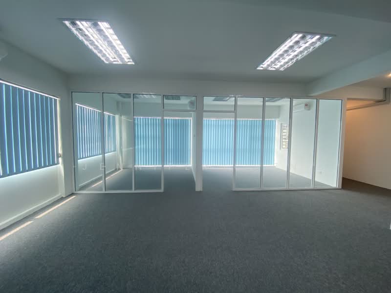Office for Rent in Taman Equine (Seri Kembangan) - Jennifer Chen - Interior - PropertyGuru.com.my