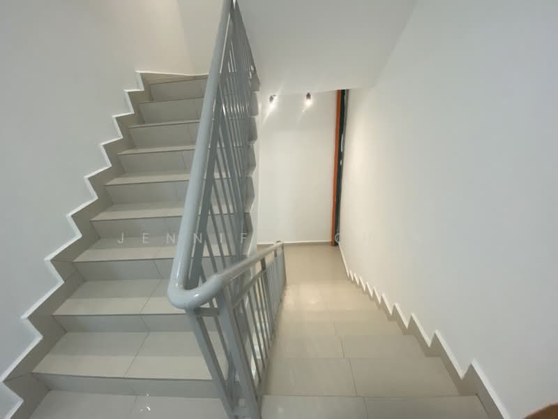 Office for Rent in Taman Equine (Seri Kembangan) - Jennifer Chen - Interior - PropertyGuru.com.my