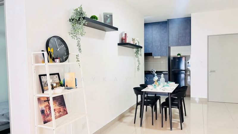 Kondominium untuk Disewa di LSH33 - Jaykay Ng - Dining Room - PropertyGuru.com.my