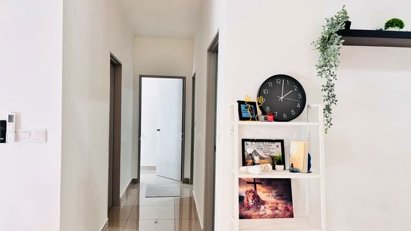 Kondominium untuk Disewa di LSH33 - Jaykay Ng - Corridor - PropertyGuru.com.my