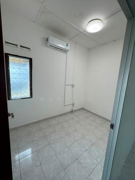 1-storey Terraced House for Rent in Taman Johor Jaya (Johor Bahru) - Gary Tu - Interior - PropertyGuru.com.my