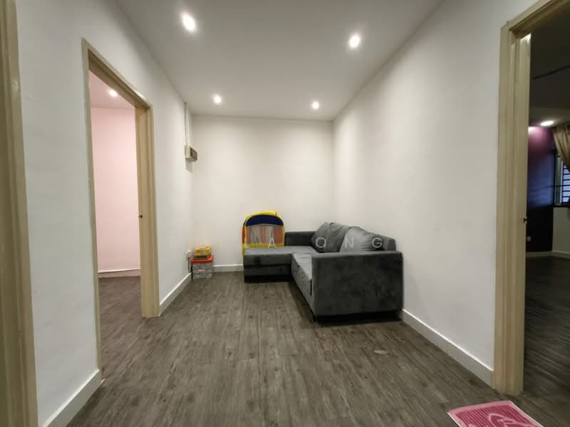 Rumah Teres 2-Tingkat untuk Disewa di Taman Sierra Perdana (Masai) - Bella Ong - Living Room - PropertyGuru.com.my