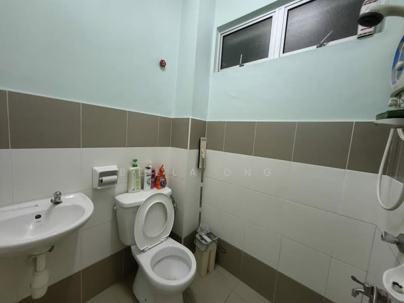 Rumah Teres 2-Tingkat untuk Disewa di Taman Sierra Perdana (Masai) - Bella Ong - Bathroom - PropertyGuru.com.my