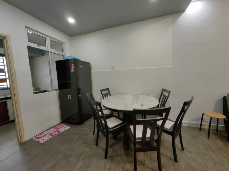 Rumah Teres 2-Tingkat untuk Disewa di Taman Sierra Perdana (Masai) - Bella Ong - Dining Room - PropertyGuru.com.my