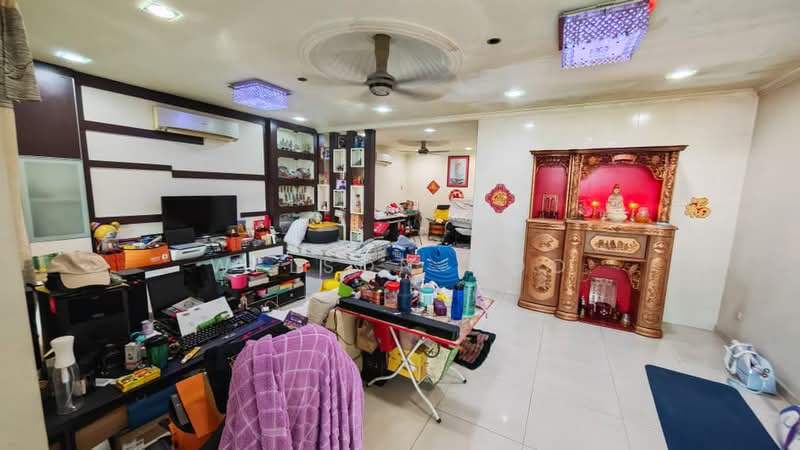 Rumah Teres 2.5-Tingkat untuk Dijual di Taman Fadason (Kepong) - Welson Moo - Living Room - PropertyGuru.com.my