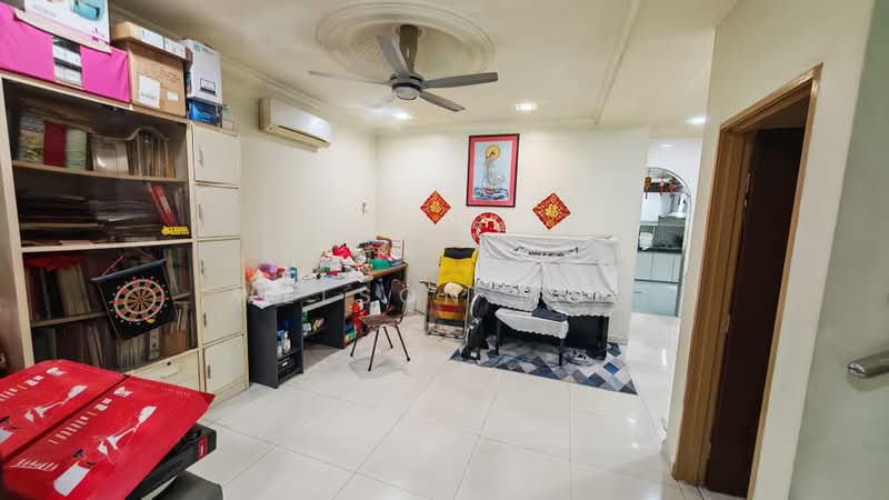 Rumah Teres 2.5-Tingkat untuk Dijual di Taman Fadason (Kepong) - Welson Moo - Living Room - PropertyGuru.com.my