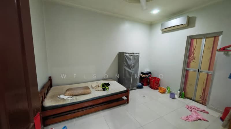 Rumah Teres 2.5-Tingkat untuk Dijual di Taman Fadason (Kepong) - Welson Moo - Bedroom - PropertyGuru.com.my