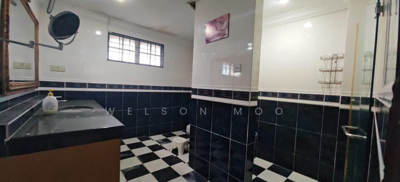 Semi-Detached House for Sale in Taman Melawati (Ulu Kelang) - Welson Moo - Bathroom - PropertyGuru.com.my