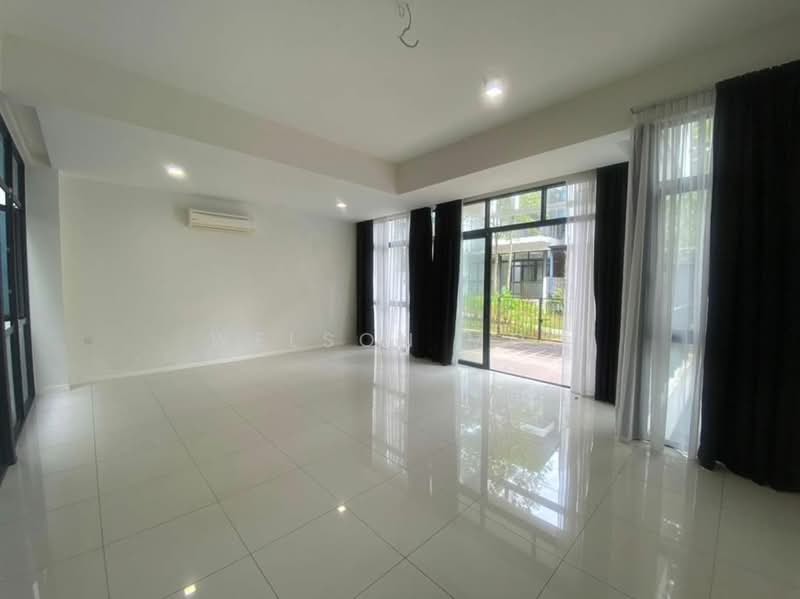 3-storey Terraced House for Sale in Ampang (Kuala Lumpur) - Welson Moo - Living Room - PropertyGuru.com.my