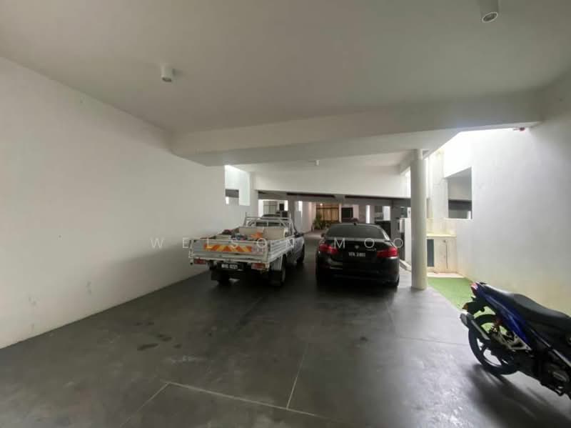 3-storey Terraced House for Sale in Ampang (Kuala Lumpur) - Welson Moo - Car Park - PropertyGuru.com.my
