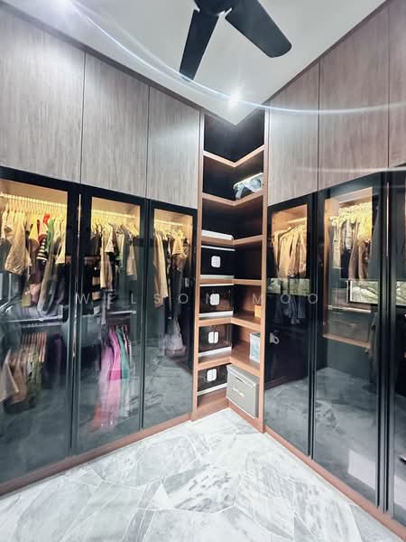 Bungalow House untuk Dijual di Titiwangsa (Kuala Lumpur) - Welson Moo - Closet - PropertyGuru.com.my