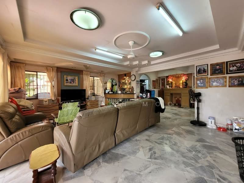2-storey Terraced House for Sale in Ampang (Ampang) - Welson Moo - Living Room - PropertyGuru.com.my