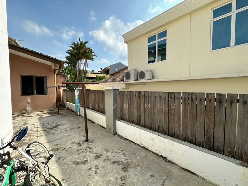 Semi-Detached House for Sale in Ukay Perdana (Ulu Kelang) - Welson Moo - Exterior - PropertyGuru.com.my