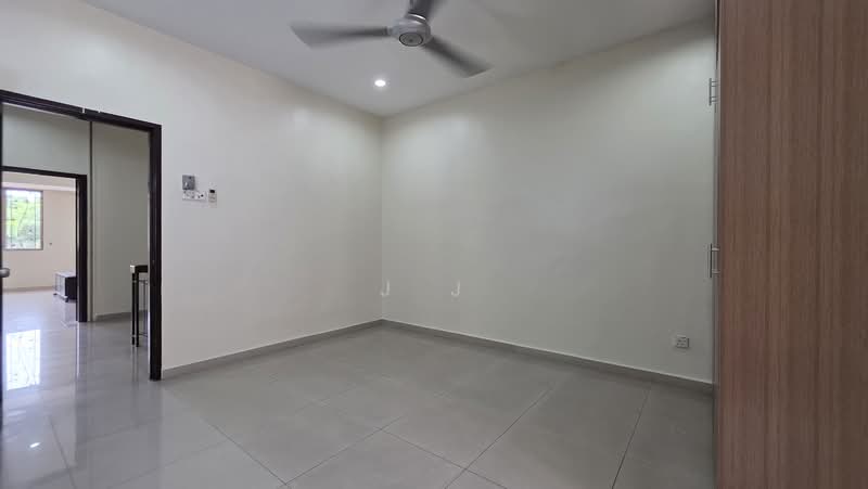 Rumah Teres 2-Tingkat untuk Dijual di Kemuning Utama (Shah Alam) - J J - PropertyGuru.com.my