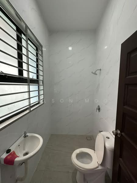 Bungalow House for Rent in Ukay Heights (Ampang) - Welson Moo - Bathroom - PropertyGuru.com.my