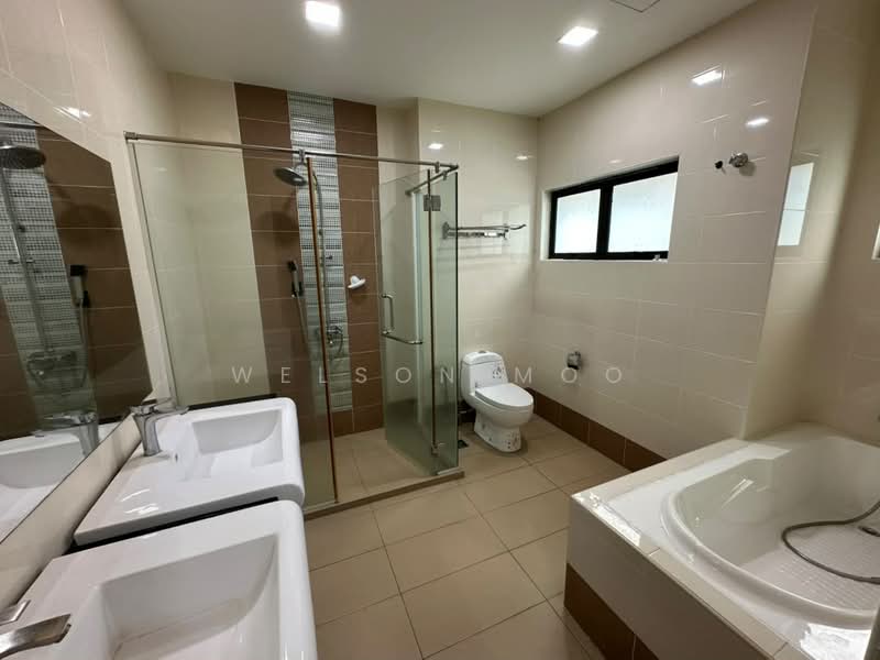 Bungalow House for Rent in Ukay Heights (Ampang) - Welson Moo - Bathroom - PropertyGuru.com.my