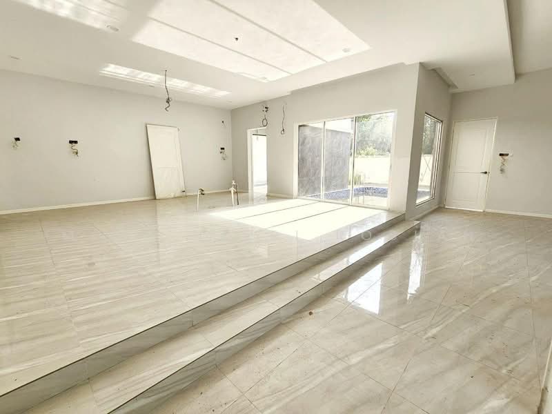 Bungalow House for Sale in Bandar Bukit Mahkota (Bangi) - Mohd Nazri Roslan - PropertyGuru.com.my