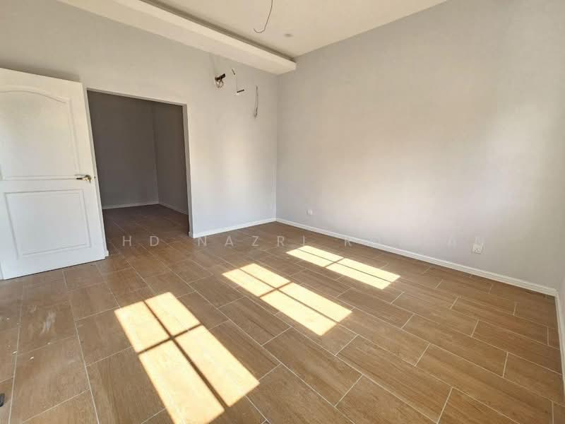 Bungalow House for Sale in Bandar Bukit Mahkota (Bangi) - Mohd Nazri Roslan - PropertyGuru.com.my