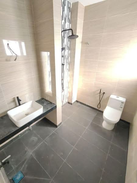 Bungalow House for Sale in Bandar Bukit Mahkota (Bangi) - Mohd Nazri Roslan - PropertyGuru.com.my