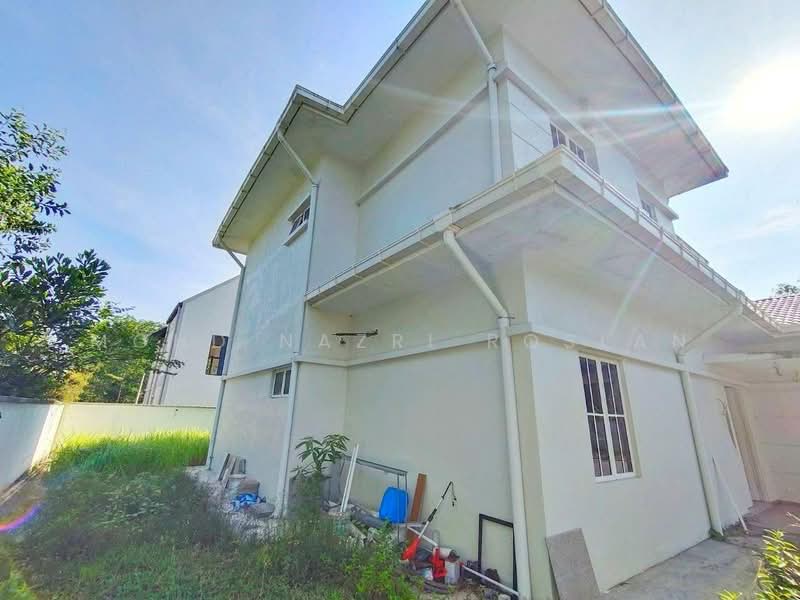 Bungalow House for Sale in Bandar Bukit Mahkota (Bangi) - Mohd Nazri Roslan - PropertyGuru.com.my