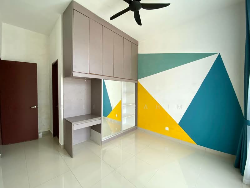 Semi-Detached House for Sale in Taman Melawati (Ulu Kelang) - Azli Ibrahim - Bedroom - PropertyGuru.com.my