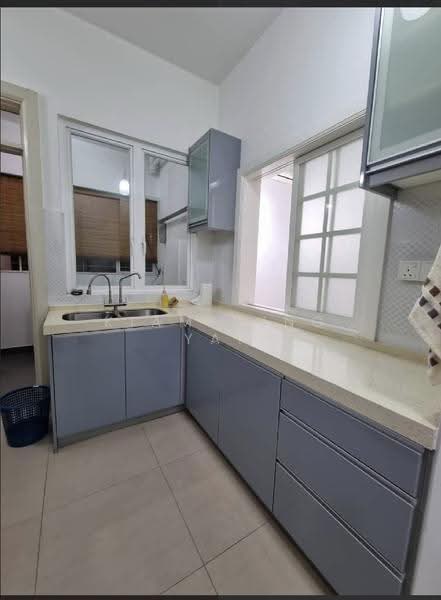 Kondominium untuk Dijual di Surian Residences - Kiam Fung Yap - Kitchen - PropertyGuru.com.my
