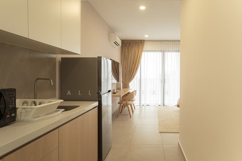 Service Residence for Sale at YOLO Signature Suites - Allysa Tan - Kitchen - PropertyGuru.com.my