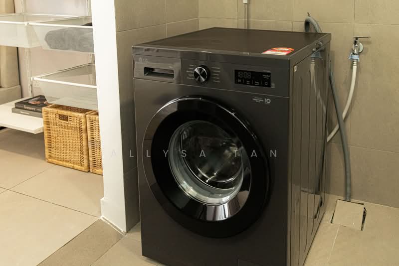 Service Residence for Sale at YOLO Signature Suites - Allysa Tan - Interior - PropertyGuru.com.my