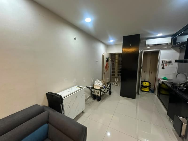 Kediaman Servis untuk Disewa di ARC @ Austin Hills - Gary Tu - Living Room - PropertyGuru.com.my