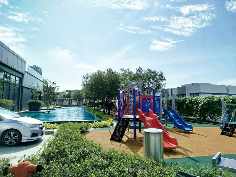 Rumah Kluster untuk Dijual di Sunway City Iskandar Puteri (Iskandar Puteri (Nusajaya)) - Winson Tan - Pool - PropertyGuru.com.my