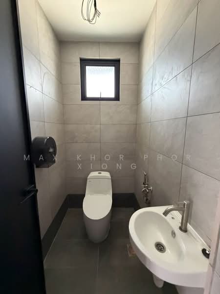 Kilang untuk Disewa di Taman Kapar Permai (Kapar) - Max Khor Phor xiong - Bathroom - PropertyGuru.com.my