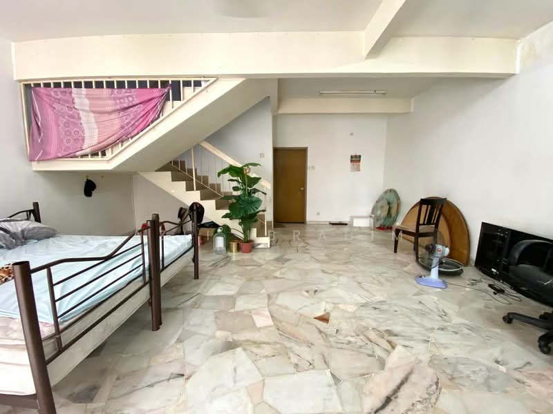 2-storey Terraced House for Sale in SS7 (Petaling Jaya) - Azli Ibrahim - Interior - PropertyGuru.com.my