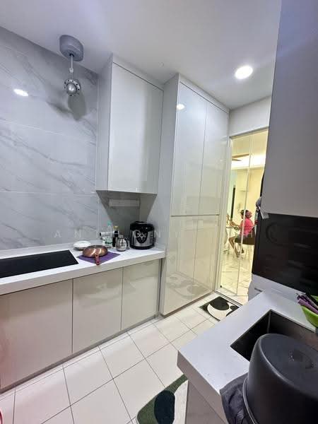 Kondominium untuk Disewa di QuayWest Residence - Anthony Loh - Kitchen - PropertyGuru.com.my