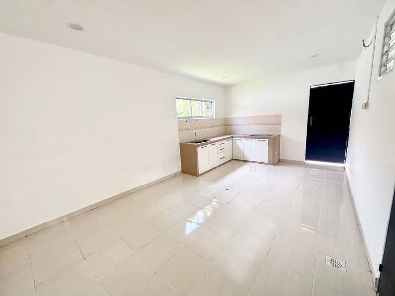 2-storey Terraced House for Sale in Taman Nusa Damai (Pasir Gudang) - Kuu Chin - Kitchen - PropertyGuru.com.my