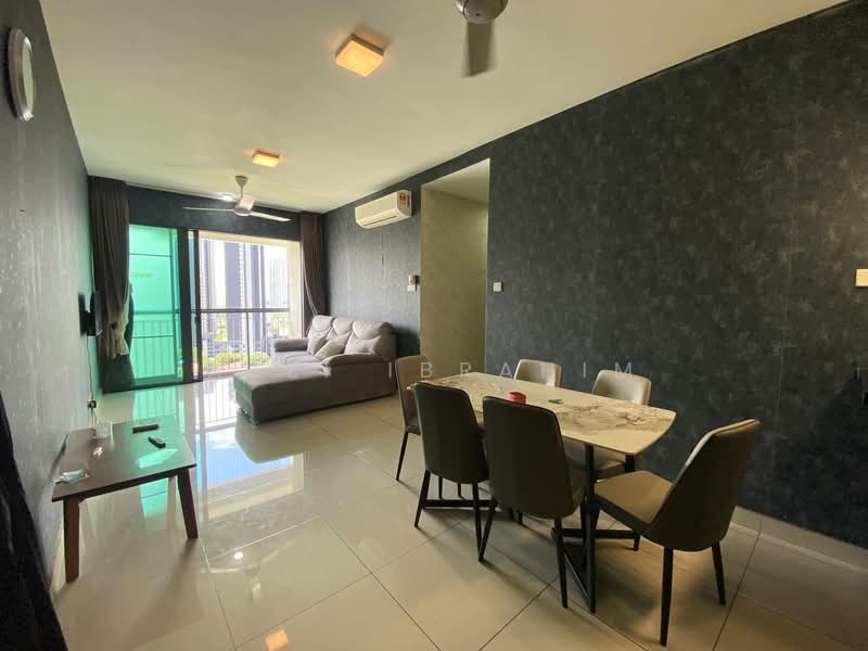 Kediaman Servis untuk Dijual di KL Traders Square - Azli Ibrahim - Living Room - PropertyGuru.com.my