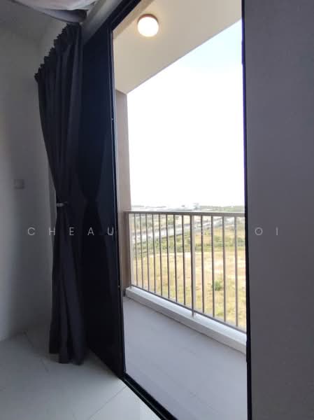Service Residence for Rent at Vivo Executive Apartment - Cheau Chie Ooi - Balcony - PropertyGuru.com.my