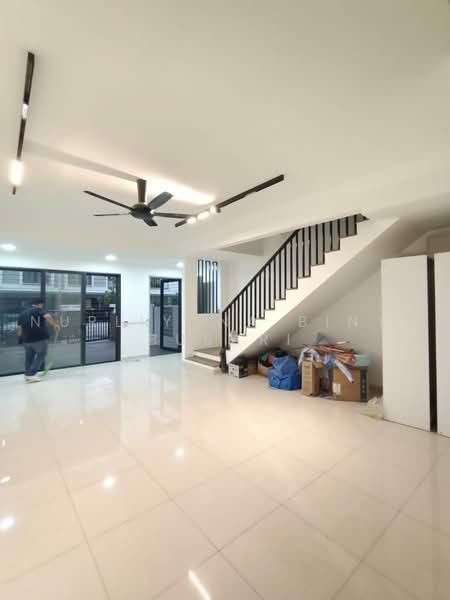 Terraced House for Rent in Elmina (Shah Alam) - Nurliyana Binti Busari - Living Room - PropertyGuru.com.my