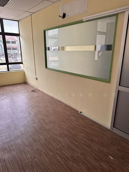 Pejabat untuk Disewa di Taman Molek (Johor Bahru) - Teng Chiang Oo - Interior - PropertyGuru.com.my
