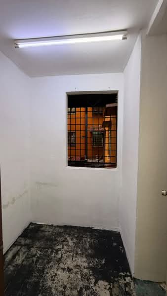Apartment for Rent at Putra Permai Block A - SY Lee - Interior - PropertyGuru.com.my