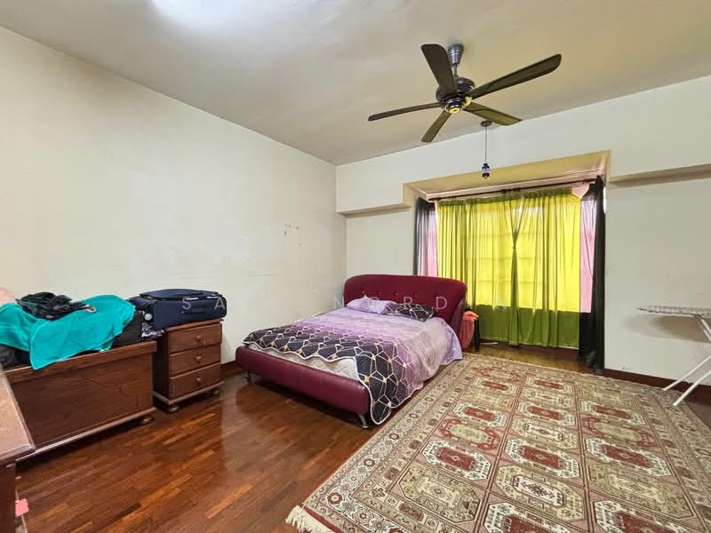 Rumah Teres 2.5-Tingkat untuk Dijual di Kayu Ara (Selangor) - Sa'a Nordin - Bedroom - PropertyGuru.com.my